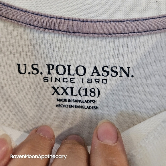 3 Boys Polo Shirts - Picture 4 of 12